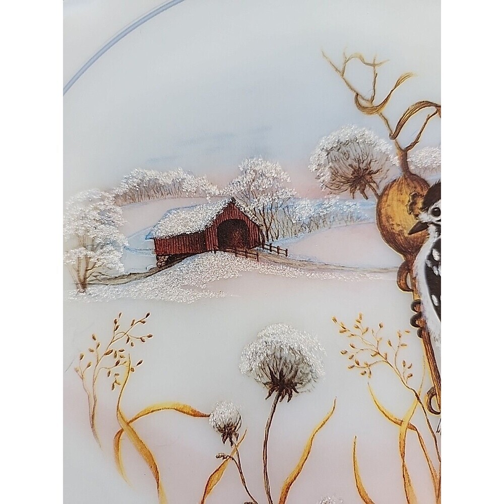 Fenton Downy Woodpecker Plate, Birds In Winter, Third Edition, 758 Of 4500 - Picture 2 of 5